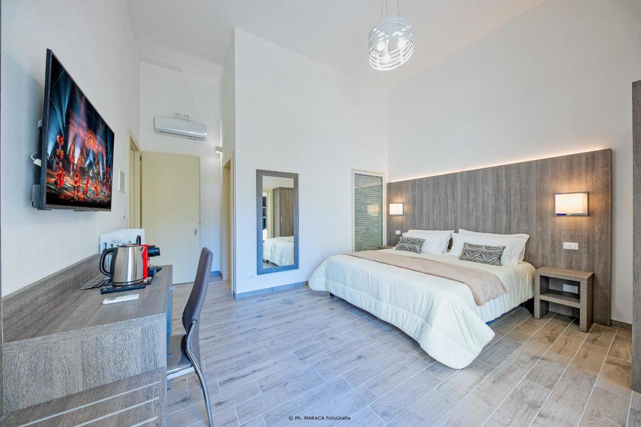 B&B Gianmarti Suite Lecce Buitenkant foto